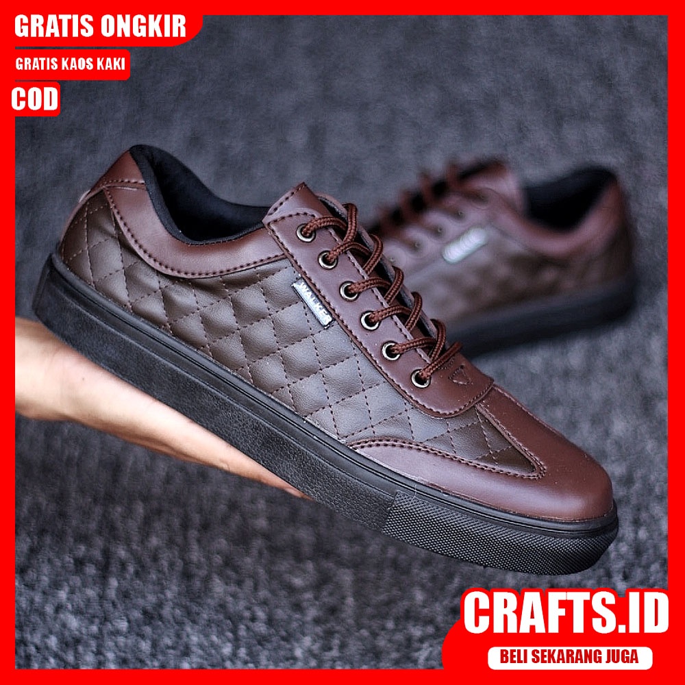 CRAFTS PEDRO Sepatu Sneaker Pria Sepatu Pria Casual Sneakers Cowo/Cowok Kulit Pu Sepatu Casual Keren Semi Formal Kerja Kuliah Kondangan