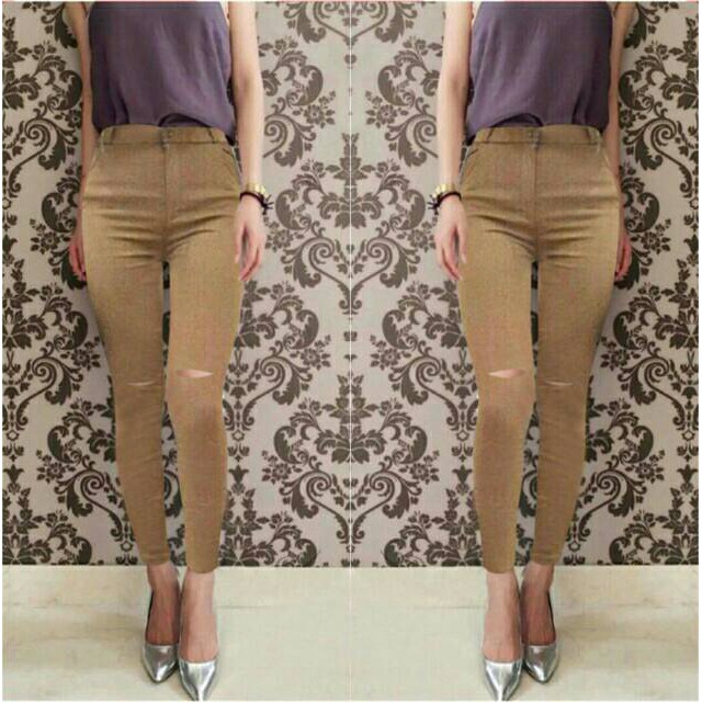 Celana jegging sobek 1 , bahan softjeans , fit to L