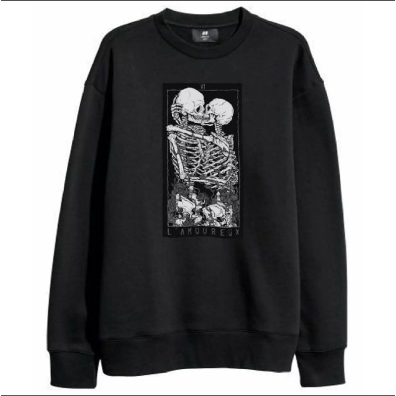 SKULL KISSING SWEATER UNISEX TEBAL KEKINIAN TERLARIS&quot;