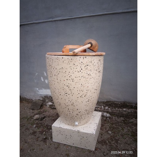 bak mandi teraso marmer