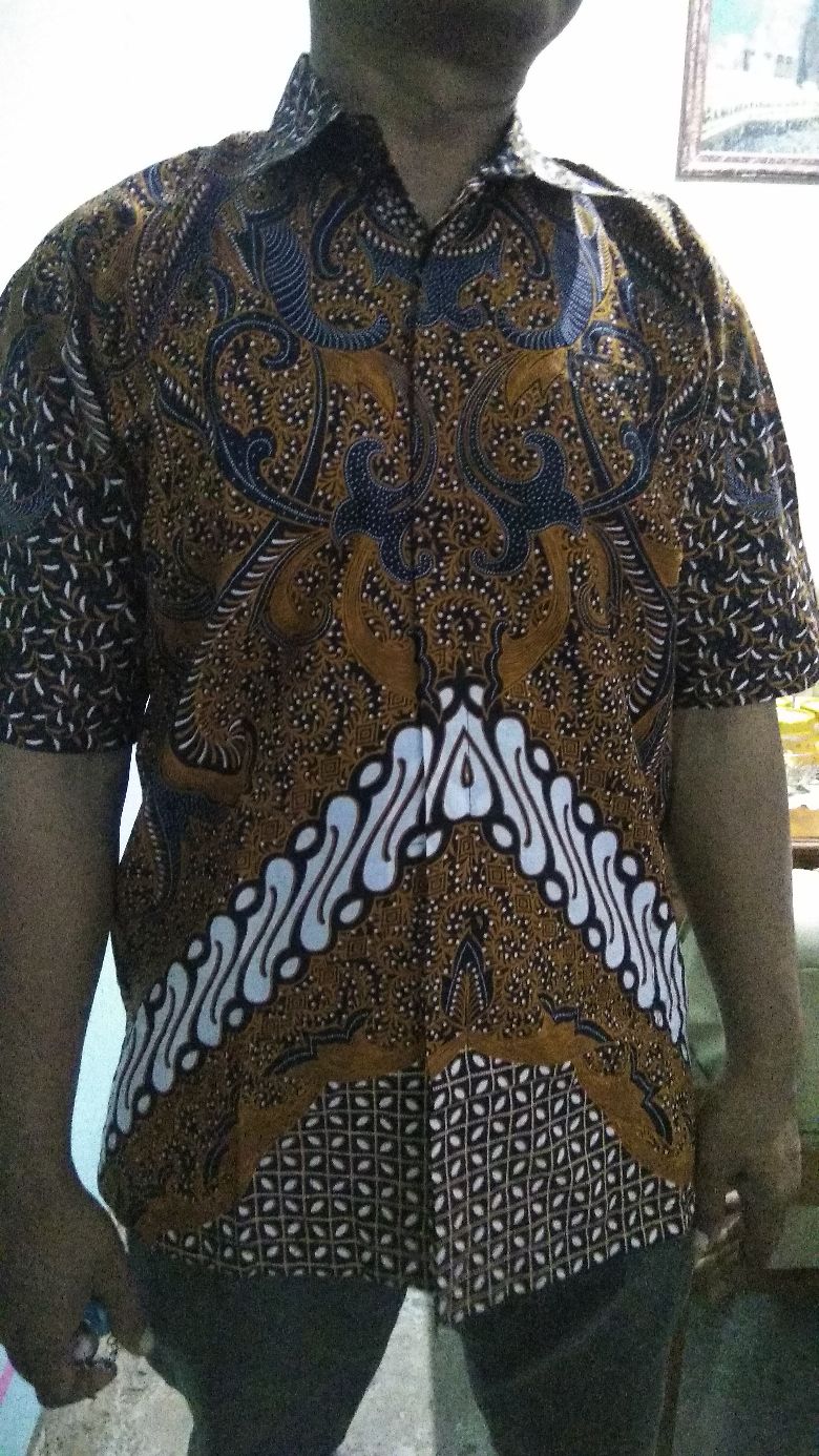 Pranadipa Pendek Kemeja Batik Pria Full Furing Katun Sragenan