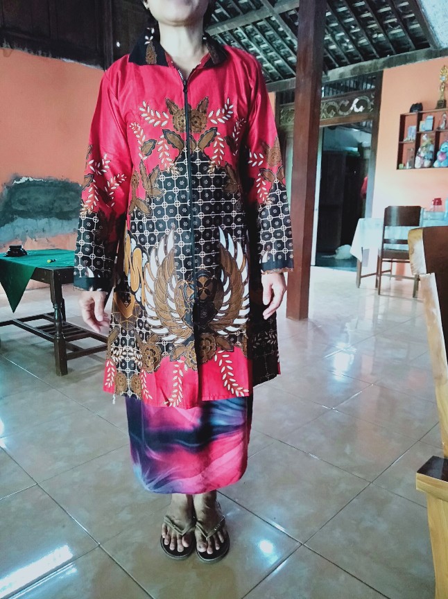 Atasan Batik Dolby Dolbi Dobby Doby Tenun Sutra Tulis Halus Katun Atbm Baron ,sarombit Atasan