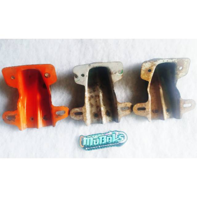 Pangkon dudukan lampu belakang v80 cb100 original