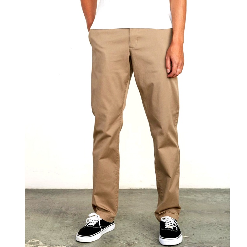 Celana Chino Standar Fit Pria / Mocca