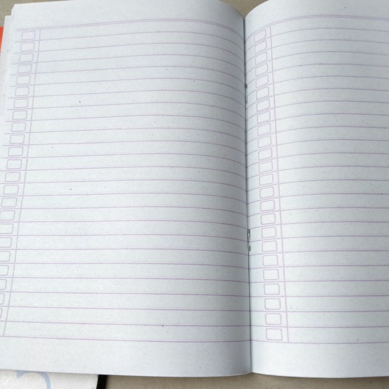 

Buku tulis isi 100 lembar