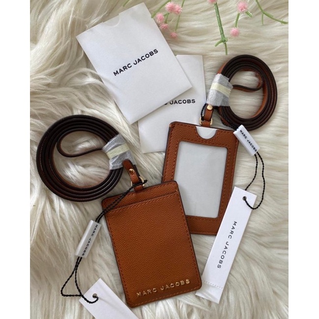 

lanyard marc jacob