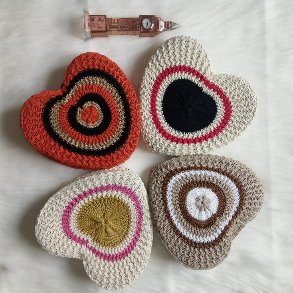 TAS LOVE RAJUT / TAS SLEMPANG RAJUT