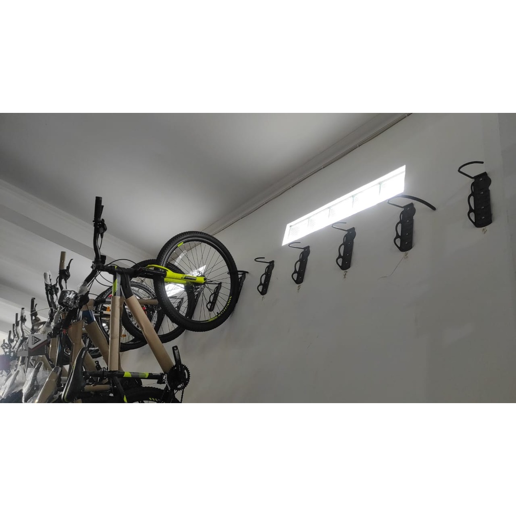 Braket Bike Stand Wall Hanger (Gantungan Sepeda ditembok) Stand Display