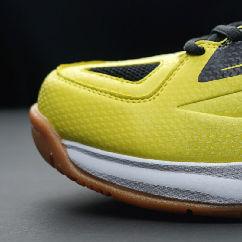 CUCI GUDANG - Sepatu Badminton EAGLE VIBRANT