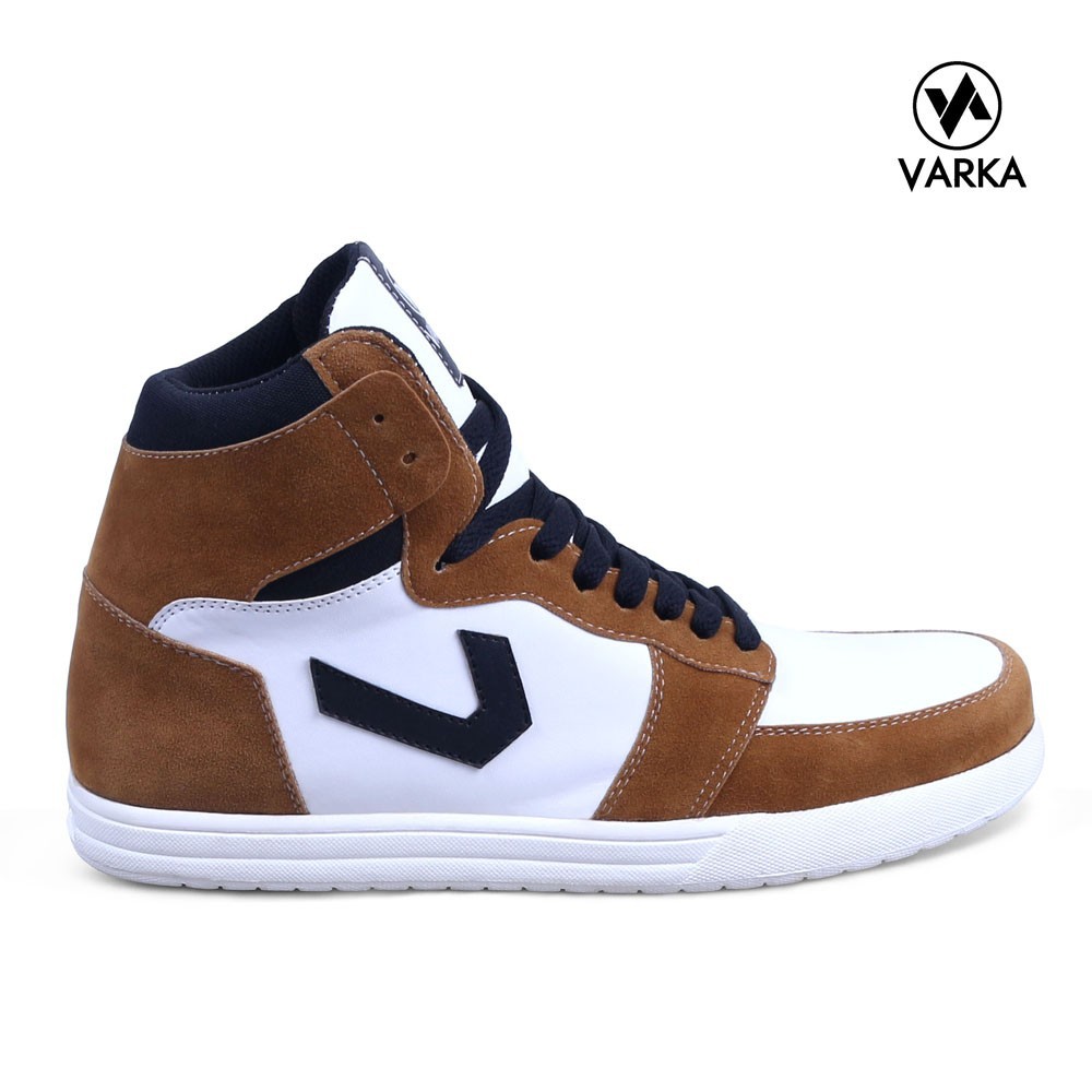 Sepatu Sneaker Pria V 131 Sepatu Sneakers Ketsi Brand Varka Murah Berkualitas Warna Cream Putih