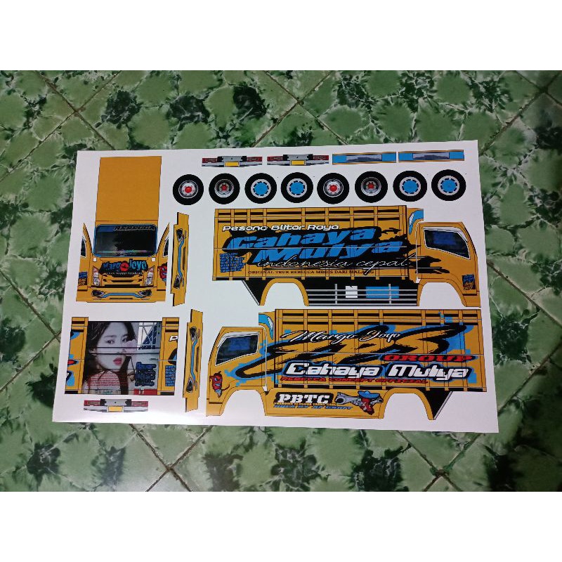 Stiker Miniatur Truk Oleng Margo Joyo Panjang 30cm
