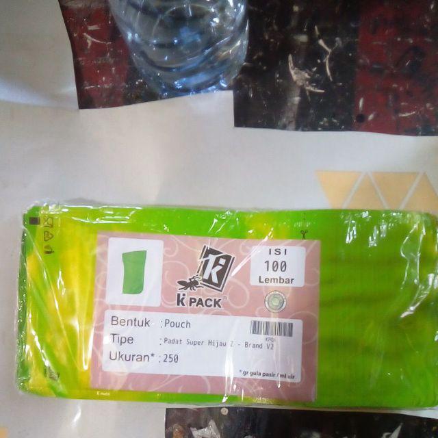 Kemasan Alumuniumfoil Hijau Glossy 13x20cm