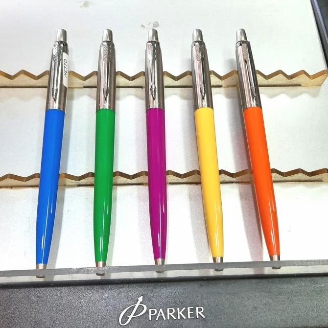 

Office & Stationery | Alat Tulis | Parker Jotter Originals Ballpoint ( 5 Varian Warna ) | Best Seller