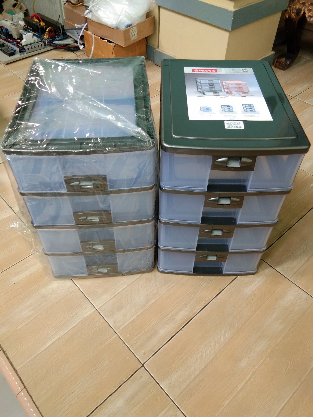 Lion Star Pr-34 Pressa Container A4 (4 Susun) Laci Plastik Serbaguna Susun 4