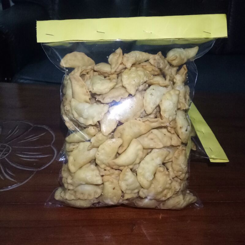 

Pastel kering dan ladrang
