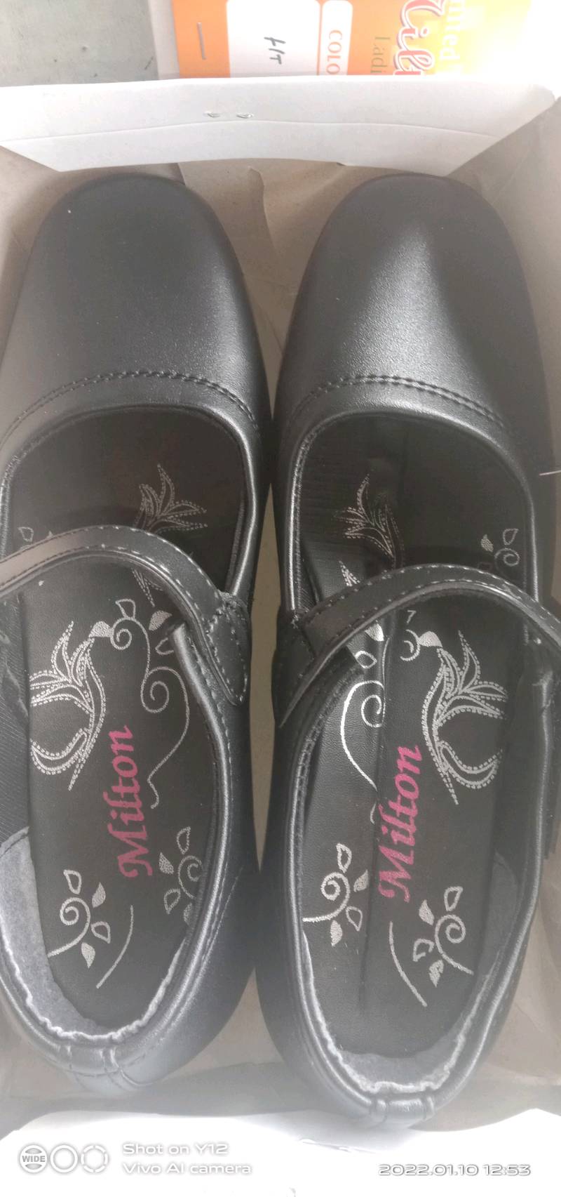 Cod-sepatu Pantovel Wanita / Sepatu Paskibra Wanita Hitam/putih