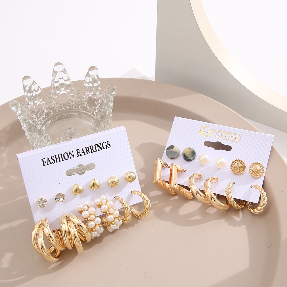 YEEZII 12 Pcs / Set Anting Stud Berlian Mutiara Bentuk Hati Warna Emas Untuk Aksesoris Perhiasan Wanita