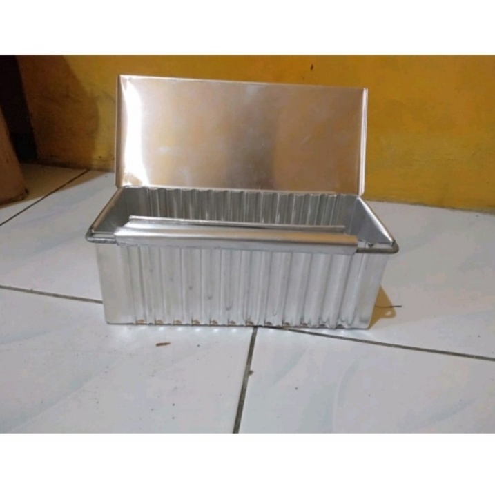 Loyang Roti Tawar Bandung | Bahan Aluminium - Ukuran 18/20cm