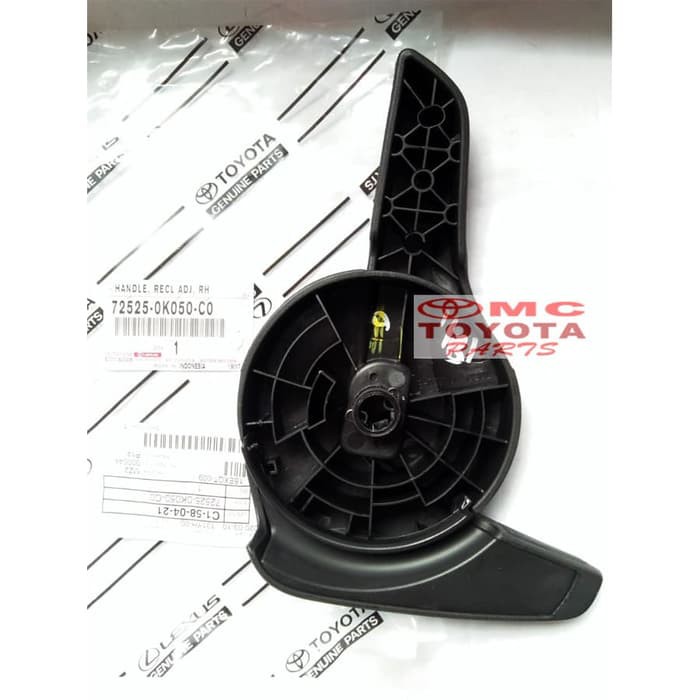 Handle  Stelan Jok Belakang Tengah Kanan New Innova Fortuner 72525-0K050-C0