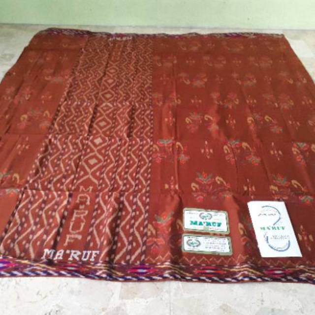 Sarung MA'RUF Sutra