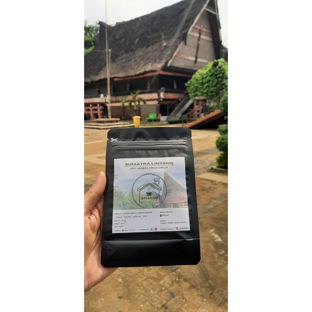 

Bagaskafe - Lintong BLEND 250 gram 50% Arabica 50% Robusta Roasted Coffee