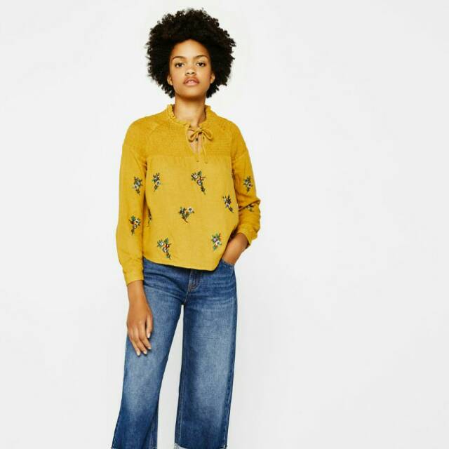 Floral Embroidery Bershka