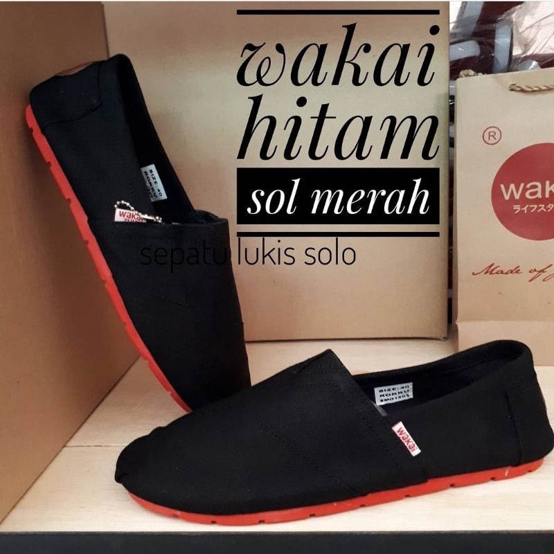 SEPATU SLIP ON PRIA WANITA WAKAI FULL HITAM SOLL MARON TERBARU