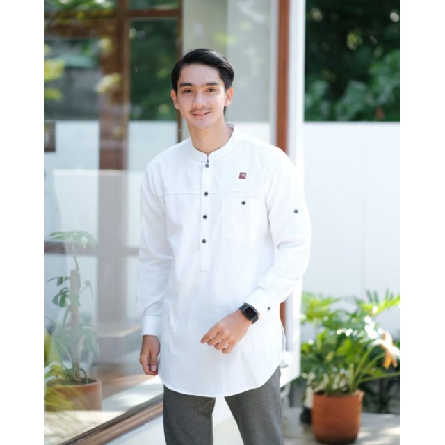 BAJU MUSLIM PRIA LENGAN PANJANG KEMKO PAKISTAN BAHAN OXFORD BERKUALITAS WARNA BIRU MAROON MILO DENIM-Putih