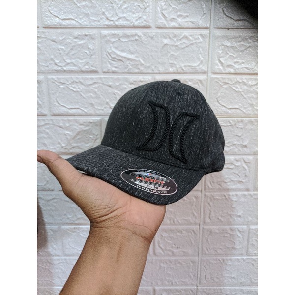 topi Hurley ( flexfit size S-M)