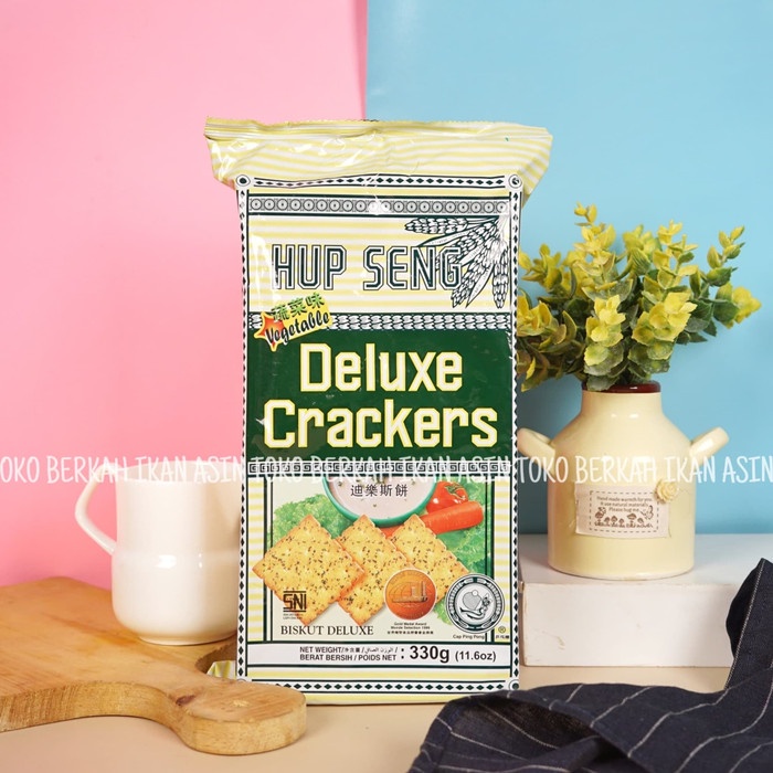 

Wafer-Biskuit- Hup Seng Deluxe Crackers 330Gr Vegetable / Hupseng Biskuit Sayur -Biskuit-Wafer.