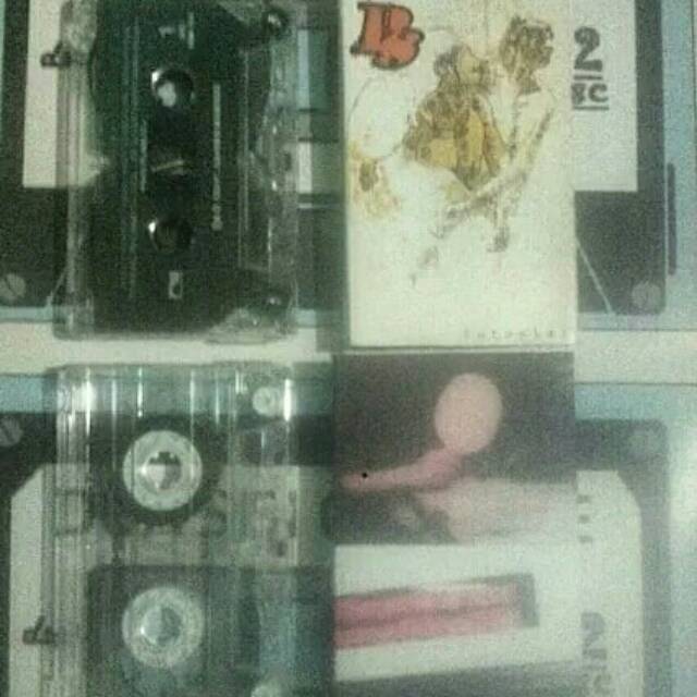 Paket kaset pita pure saturday - efek rumah kaca