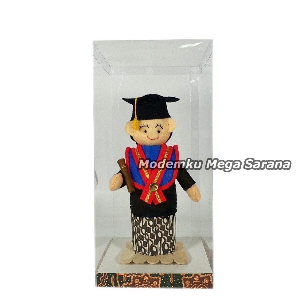 Boneka Wisuda Perempuan FTM02 - 24x12x12 cm