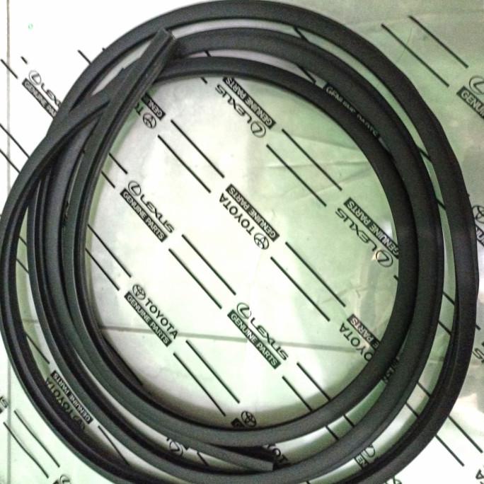 karet kaca depan corona absolute