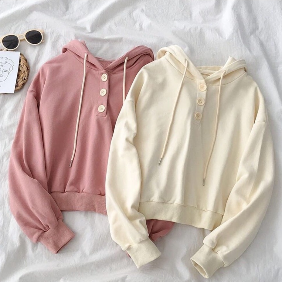 THREE BUTTON HOODIE CROOPE Sweater Jacket Wanita Oversize Berkancing Pakaian Blouse Fashion Terkini Korean Style Outfit Kasual Terbaru