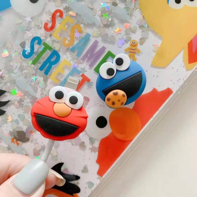 Case Pelindung Kabel Data Bahan Silikon Motif Kartun Pikachu Alpukat Sesame Street Winnie