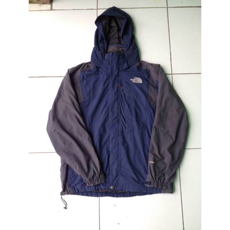 jaket outdoor tnf second