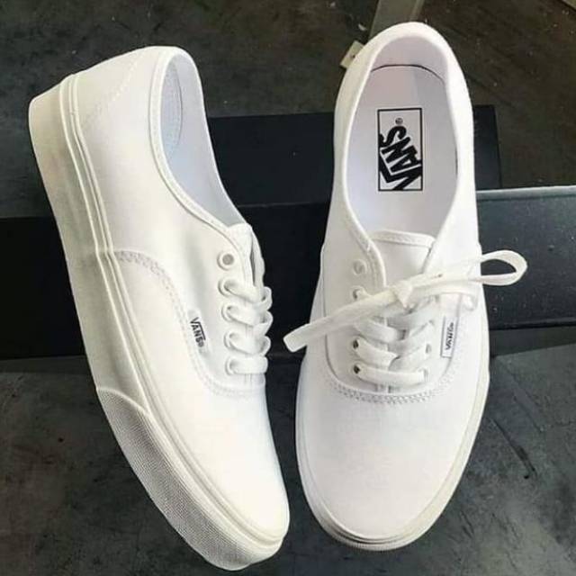 vans authentic full white