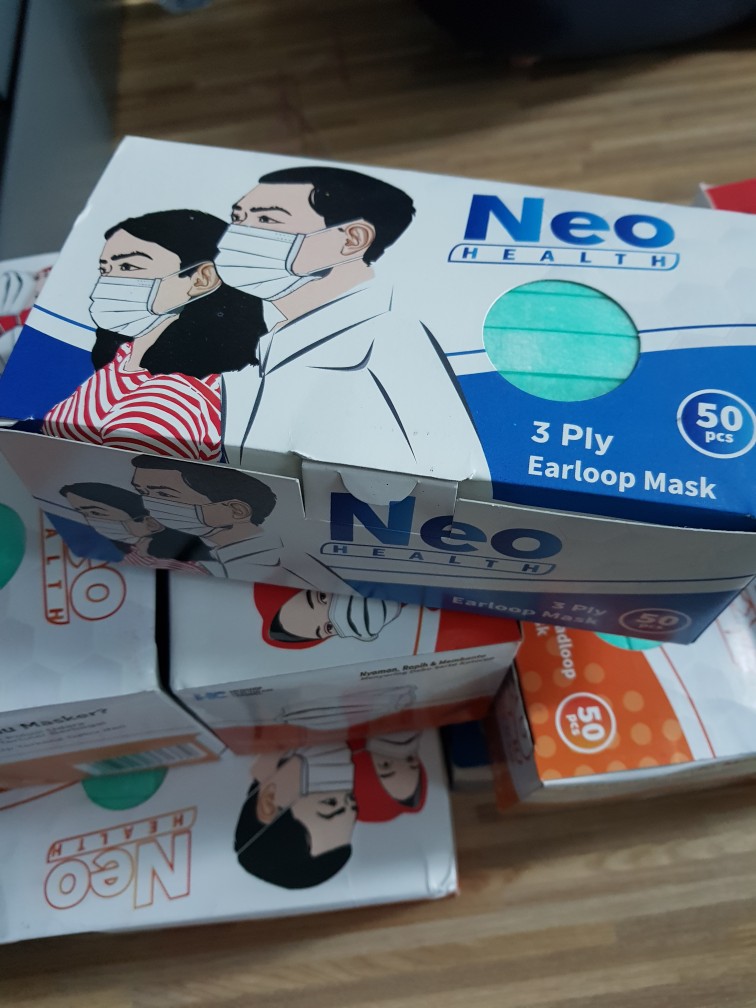 Box isi 50pcs Masker  Medis Hijab  3ply NEO  SKRINEER 