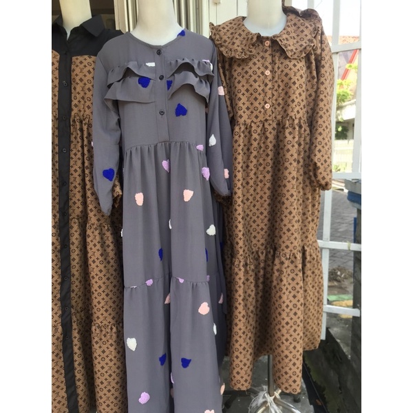 Dress Lv pompom / gamis muslimah