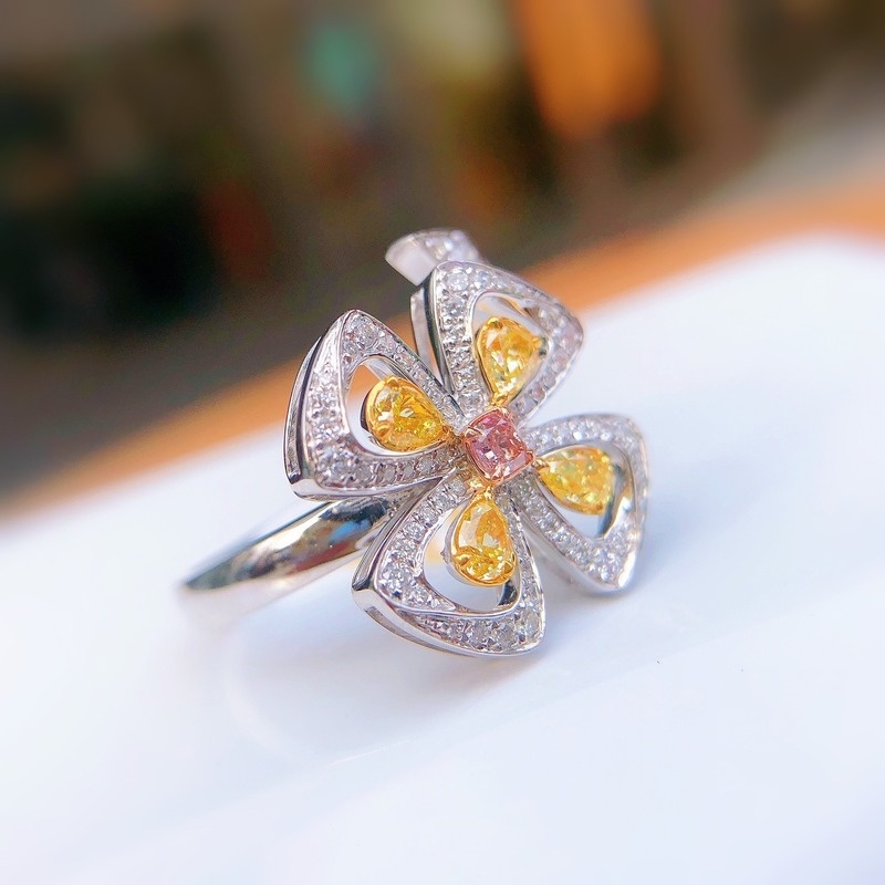 Luxury Fashion Yellow Diamond Four-Leaf Clover Pink Crystal Open Ring