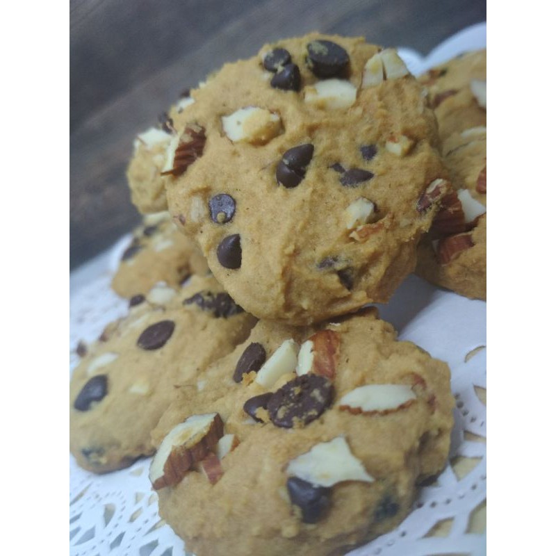 

gluten free cookies almond chocochips