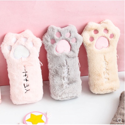 

gk Tempat Pensil Bulu/ Pouch Make Up Bulu Cat Paw