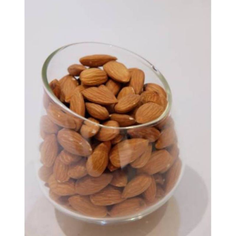 

Kacang Almond Panggang (roasted)125 gr