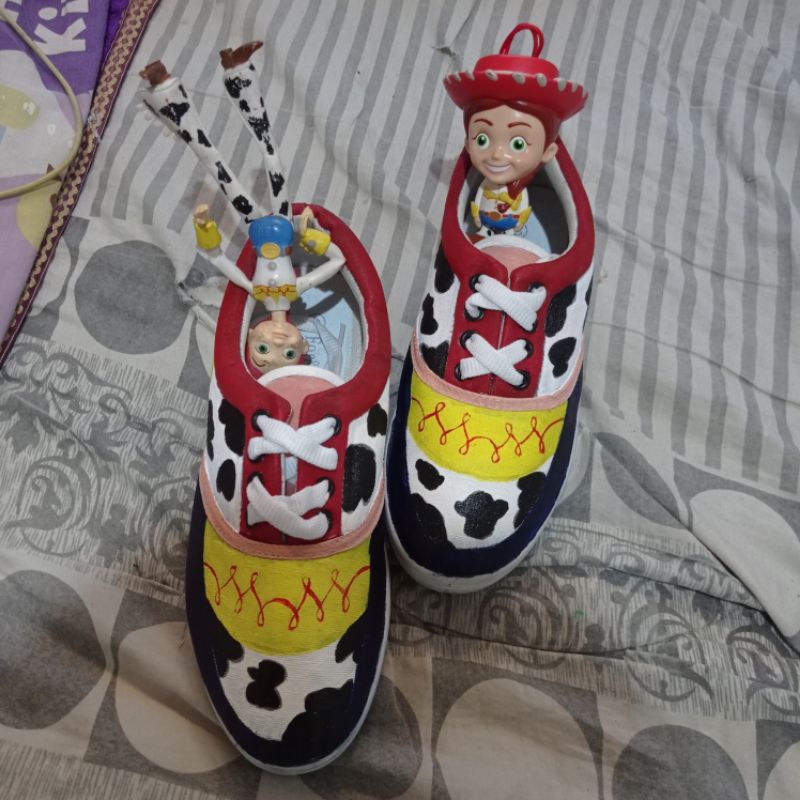 Sepatu Lukis Toy Story (Jessie)