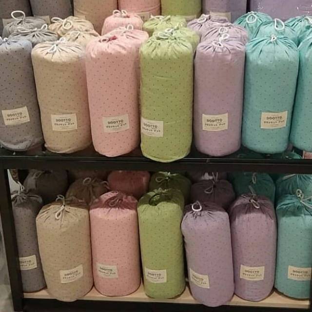 Selimut bedcover dotto informa Shopee Indonesia Selimut bedcover dotto informa Shopee Indonesia
