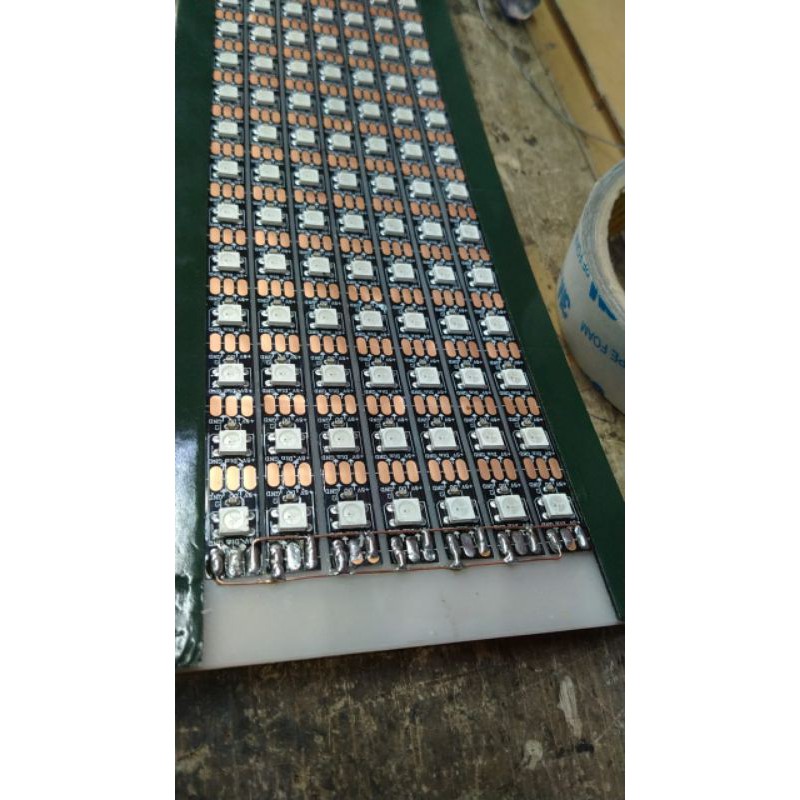 lampu strobo running text