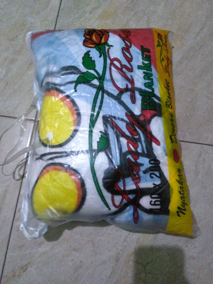 Lady Rose Blanket - Ultraman Selimut Bulu Halus Tebal Dan Original