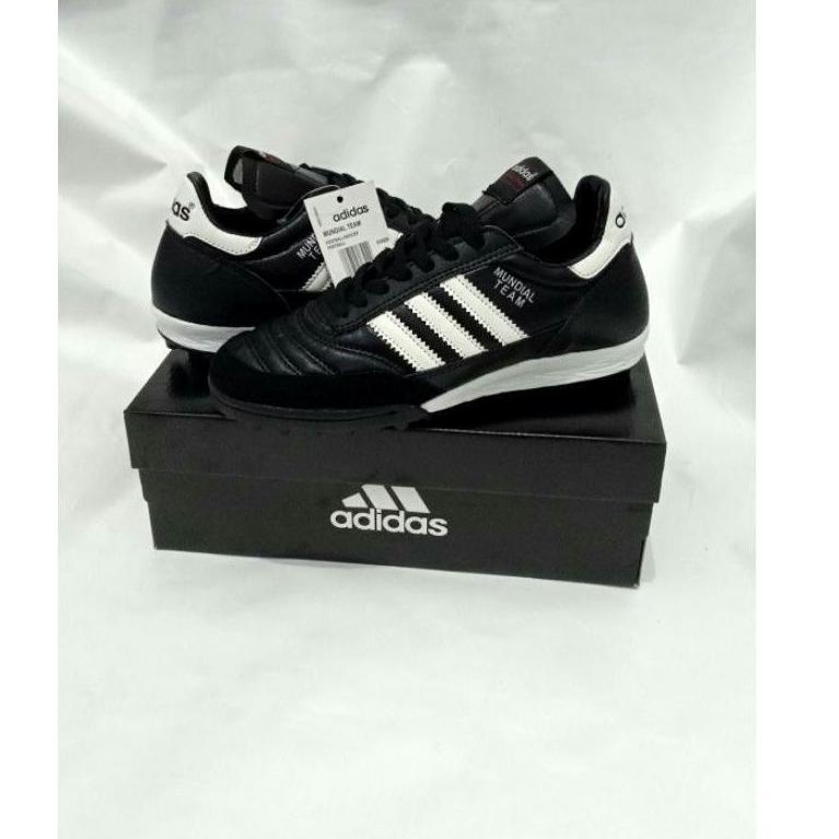 Sepatu Futsal Adidas Copa Mundial Team Astro Black White ‑ PCT.838763