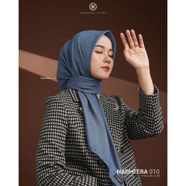 segi 4 nadeera luxury