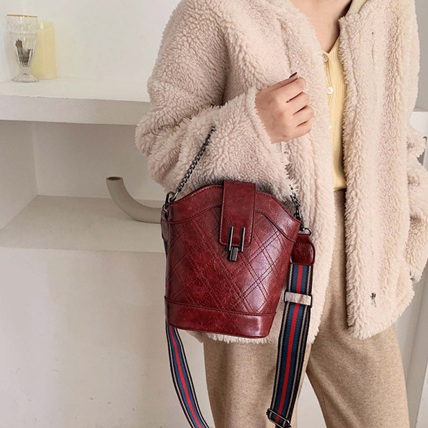 Tas Selempang Stradivarius 2 Tali / Women Slingbag Import